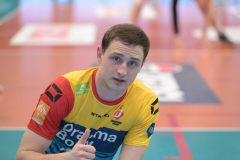 11-4-2025 Knack Volley Roeselare Draisma Dynamo BeNeLeague