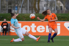 06-04-2017: Voetbal: Vrouwen onder 19 Nederland v Slovenie: PuttenJoelle SmitsOefenwedstrijd Vrouwen Nederlands elftal Onder 19