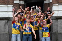 23-4-2025 Huldiging dames Draisma Dynamo bekerwinnaressen